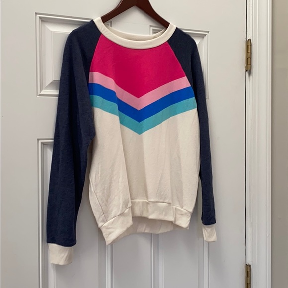 WILDFOX Fiona Passion Chevron Pullover Shirt Med - Picture 3 of 7